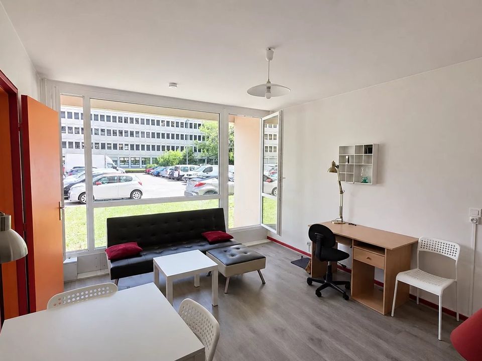 Lejlighed i Villeurbanne, Rhone - foto 1