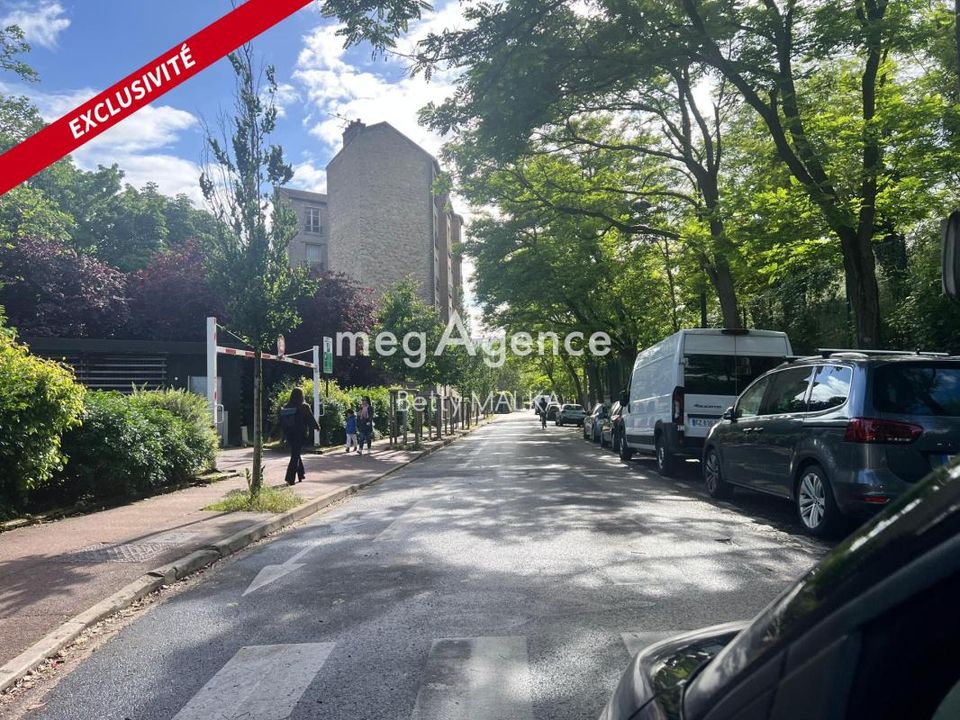 Lejlighed i Rueil-Malmaison, Hauts-de-Seine - foto 1