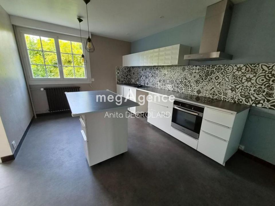 Villa i La Roche-sur-Yon, Vendee - foto 1
