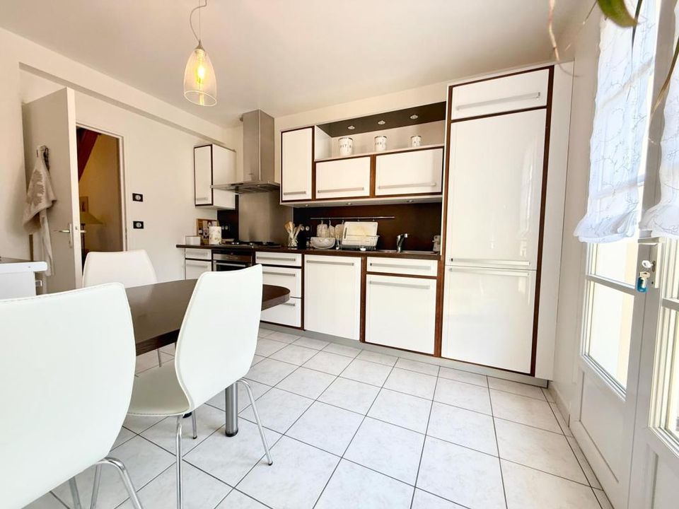 Villa i Nandy, Seine-et-Marne - foto 4