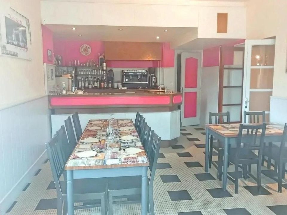 Erhvervsejendom i Ambrieres-les-Vallees, Mayenne - foto 4