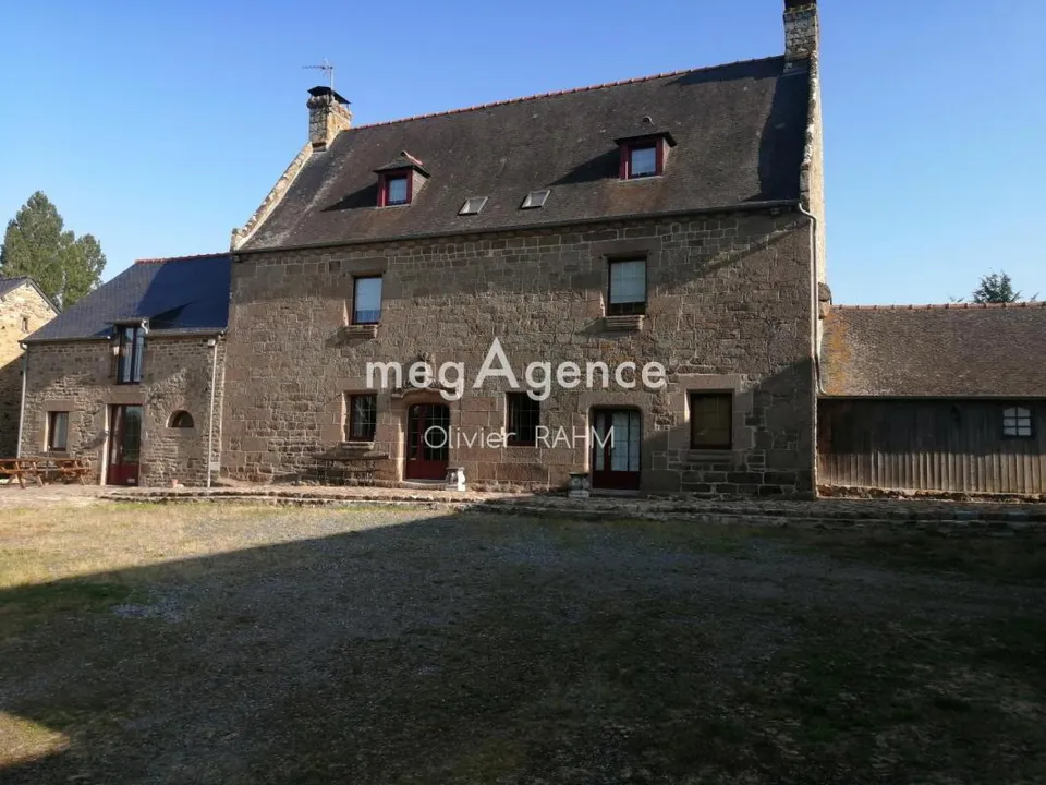L'establiment comercial a Val-Couesnon, Ille-et-Vilaine - foto 2
