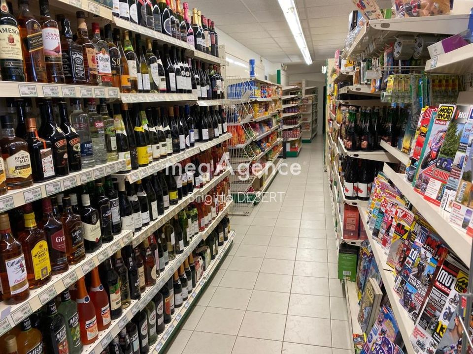 Erhvervsejendom i Bonnétable, Sarthe - foto 2