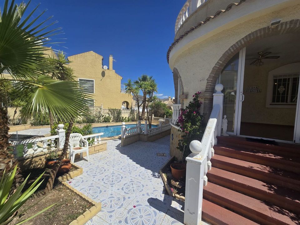 Villa i Monforte Del Cid, Alicante - foto 4