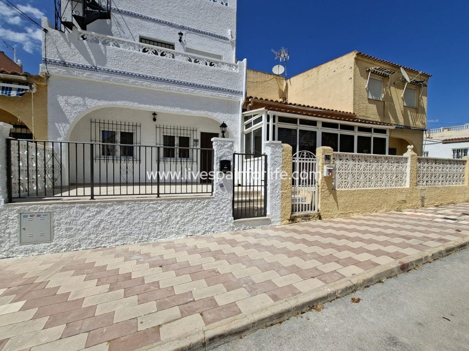 Bungalow i Alicante, Alicante - foto 2