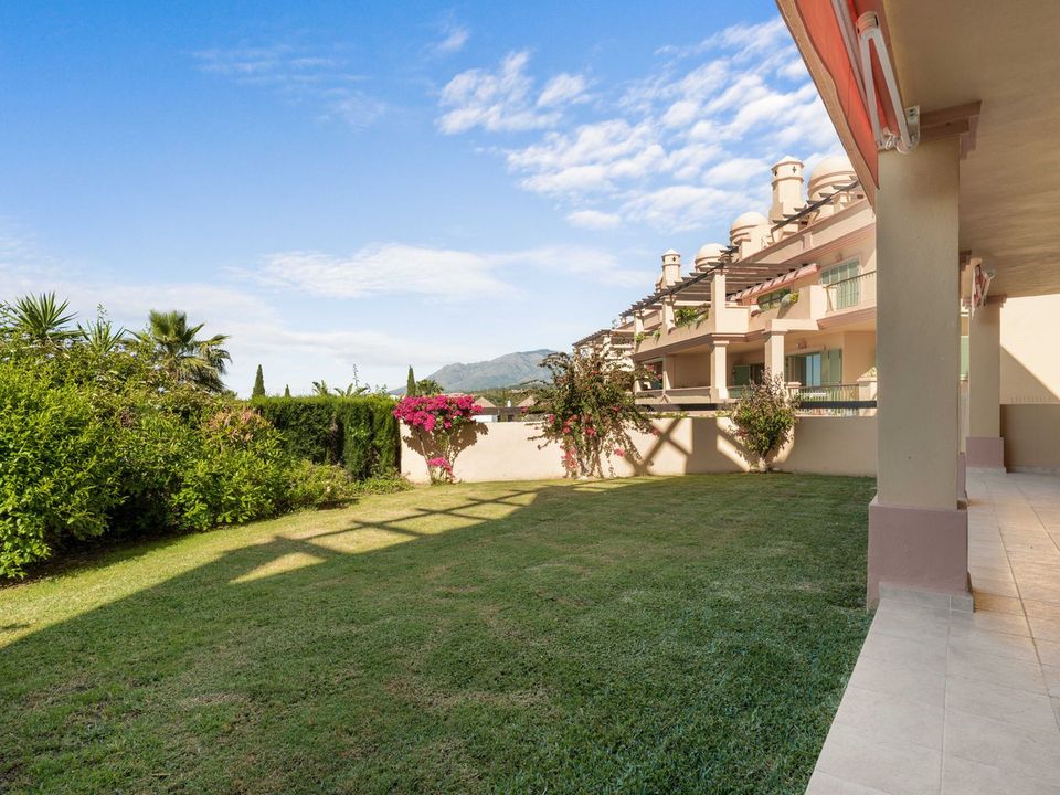 Lejlighed i Benahavis, Malaga - foto 2