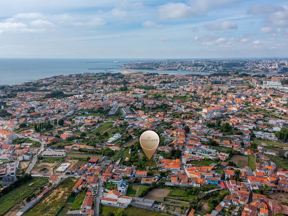 Helårsgrund i Vila Nova de Gaia, Porto - foto 1