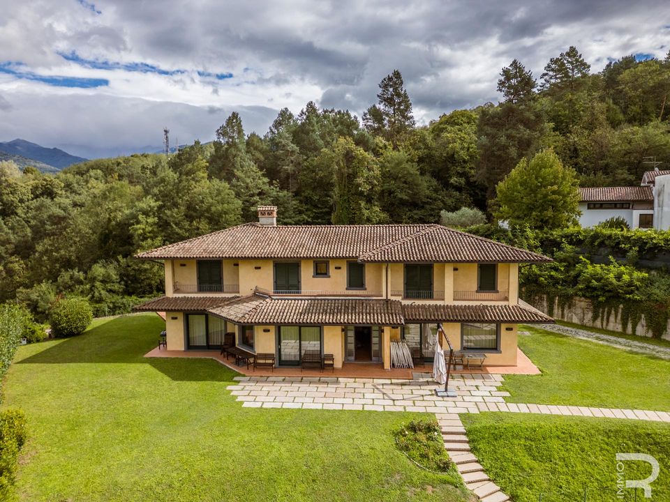 Villa i Castelnuovo di Garfagnana, Lucca - bilde 1