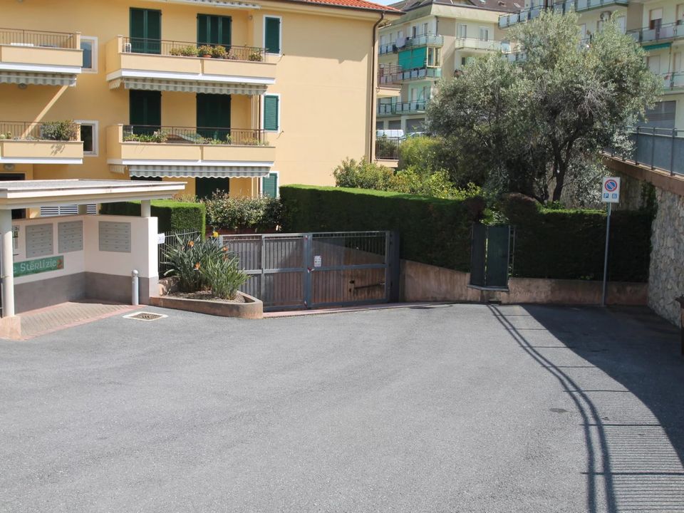 Garage i Borghetto Santo Spirito, Savona - foto 1