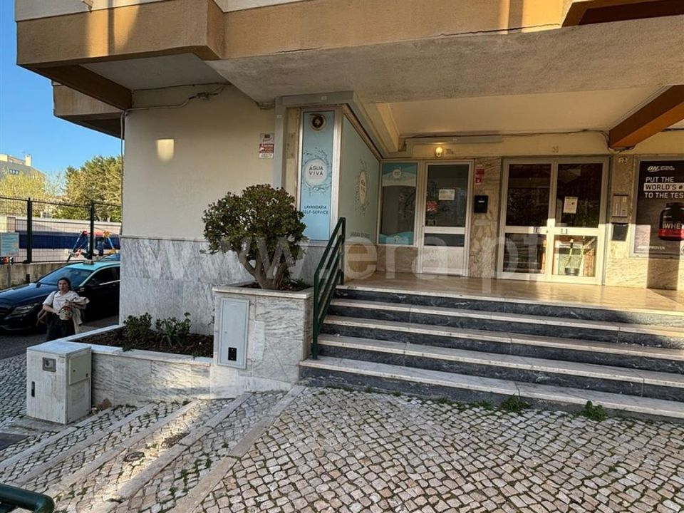 Erhvervsejendom i Oeiras, Lisbon - foto 1