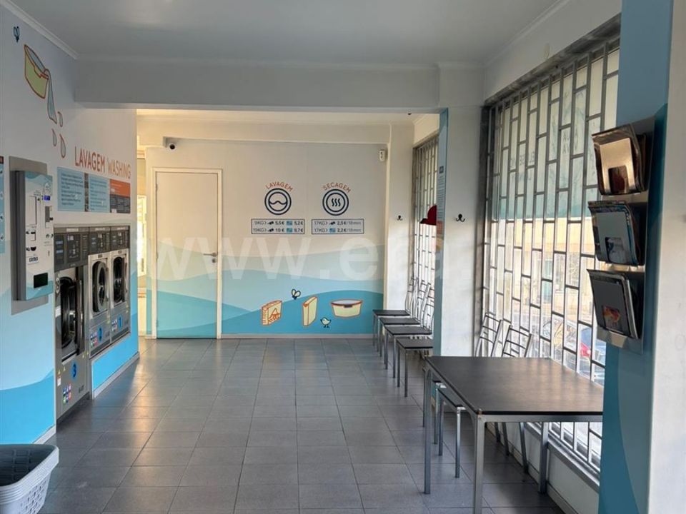 Erhvervsejendom i Oeiras, Lisbon - foto 4