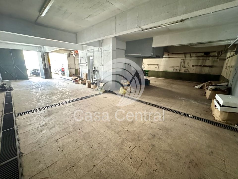 Erhvervsejendom i Amadora, Lisbon - foto 5