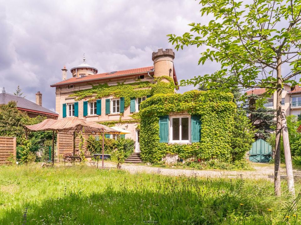 Villa Lyonssa, Rhone - kuva 1
