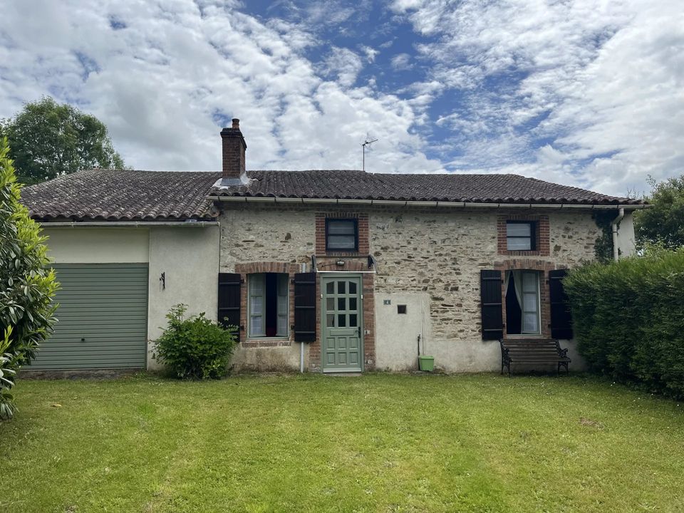 Villa i Le Dorat, Haute-Vienne - foto 1