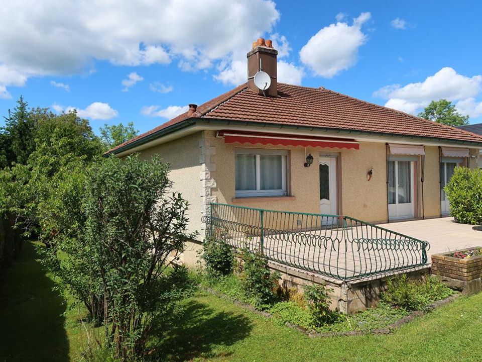 Landsbyhus i Besancon, Doubs - foto 1