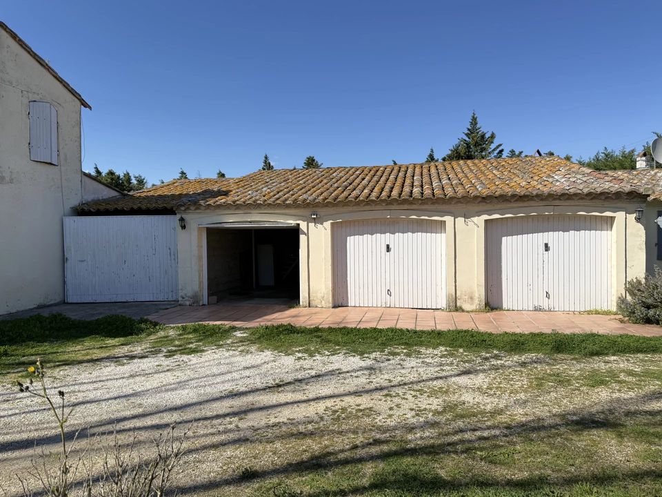 Villa en Arles, Bouches-du-Rhone - foto 3