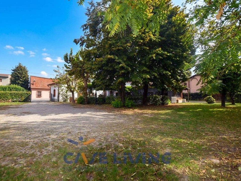 Villa i Zibido San Giacomo, Milan - foto 1