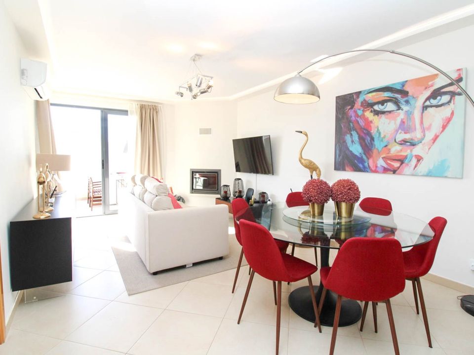 Villa i Quarteira, Faro - foto 1