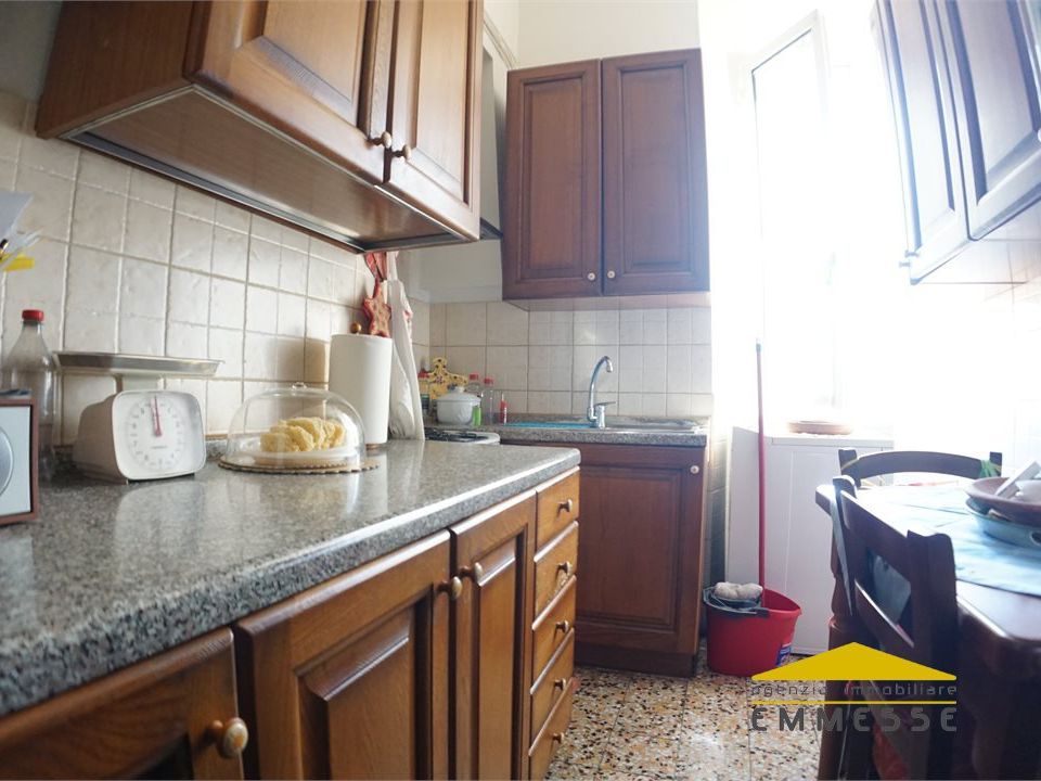 Lejlighed i Carrara, Massa and Carrara - foto 5