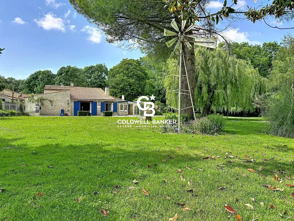 Villa i Saint-Nazaire-sur-Charente, Charente-Maritime - foto 1