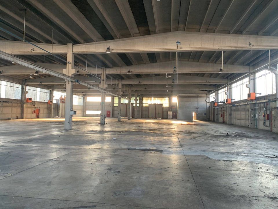 Erhvervsejendom i Nichelino, Turin - foto 1