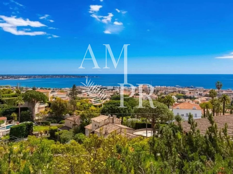 Villa i Vallauris, Alpes-Maritimes - foto 1