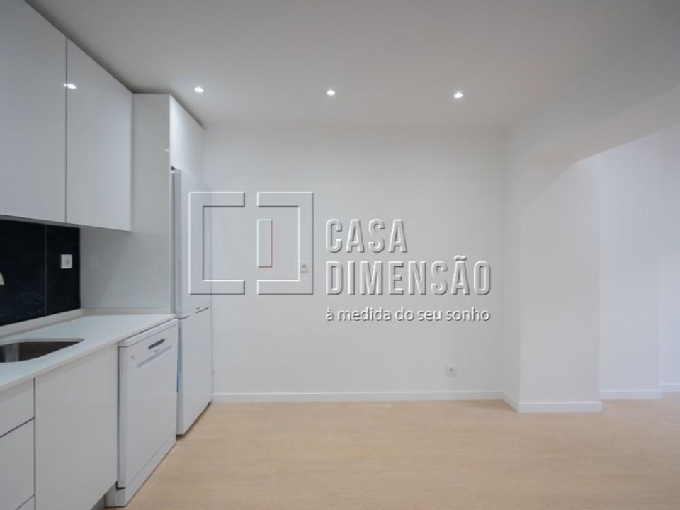 Lejlighed i Amadora, Lisbon - foto 4