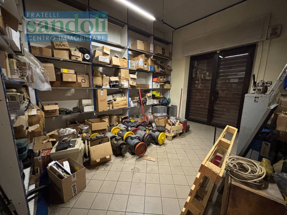 Erhvervsejendom i Vercelli, Vercelli - foto 2