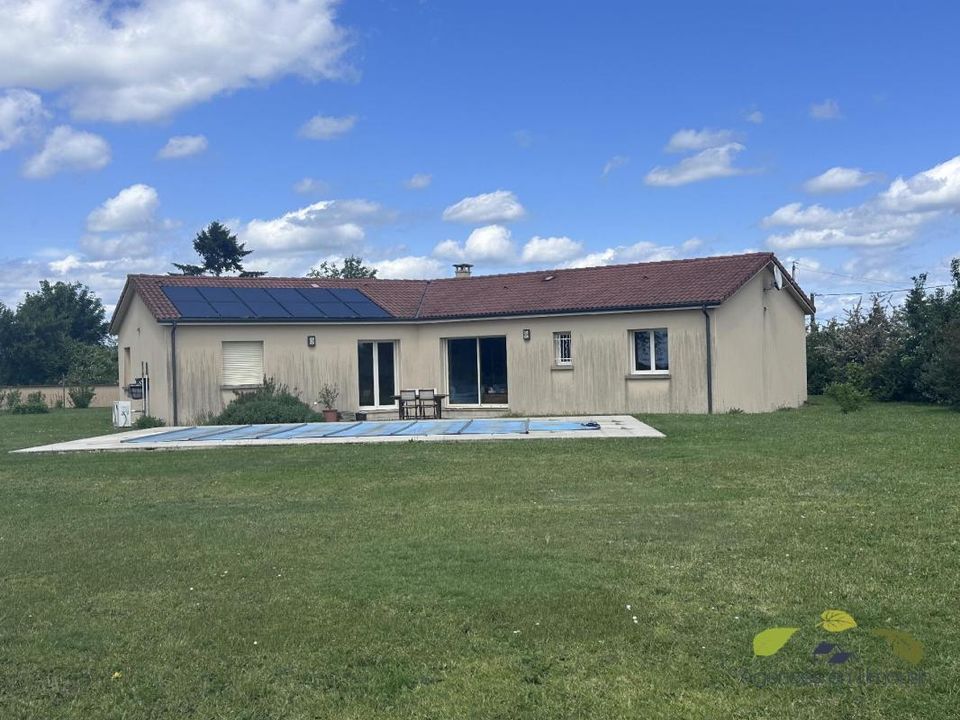 Villa i Saint-Leonard-de-Noblat, Haute-Vienne - foto 1