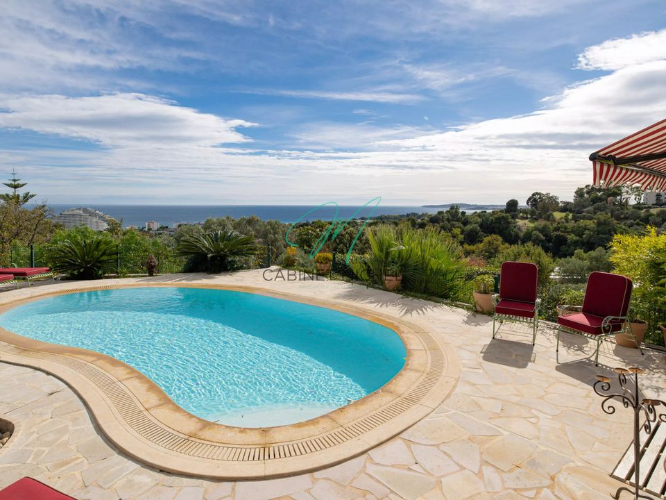 Villa i Villeneuve-Loubet, Alpes-Maritimes - foto 2