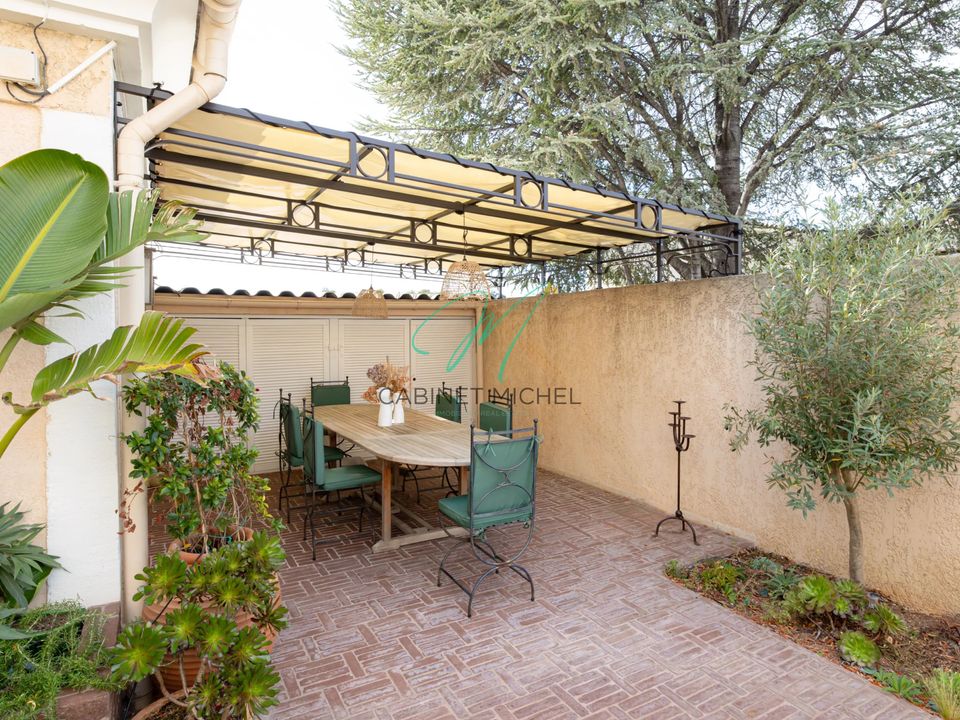Villa i Villeneuve-Loubet, Alpes-Maritimes - foto 3