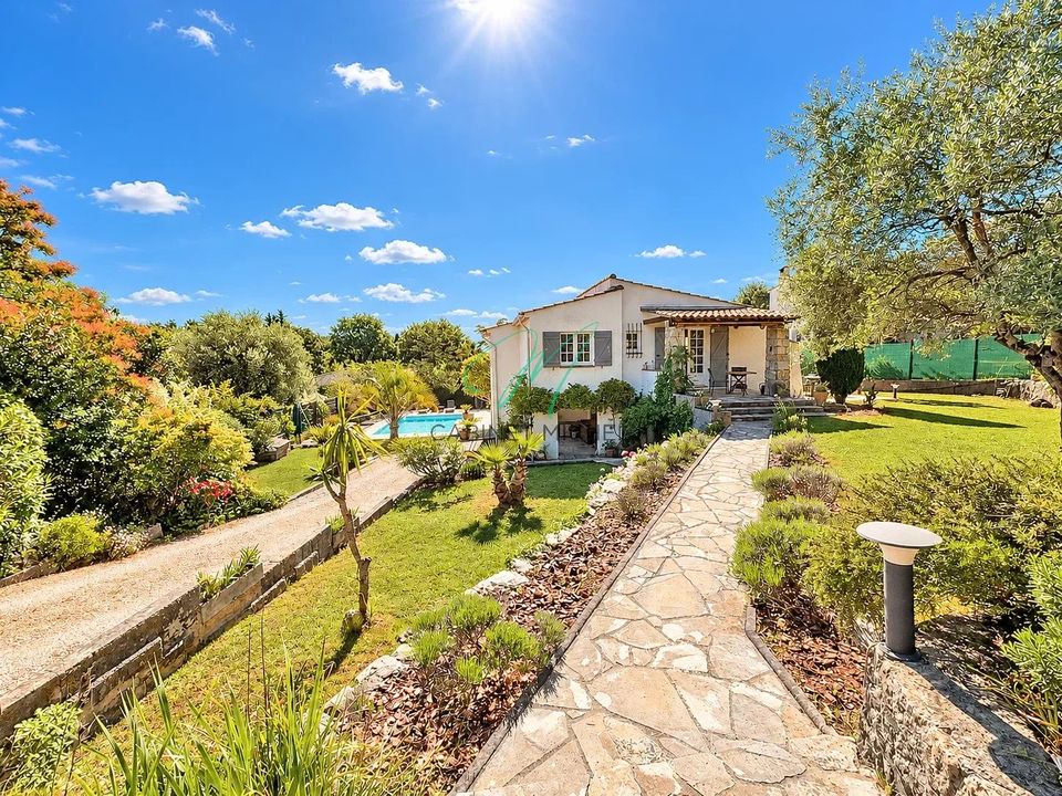 Villa i Valbonne, Alpes-Maritimes - foto 1