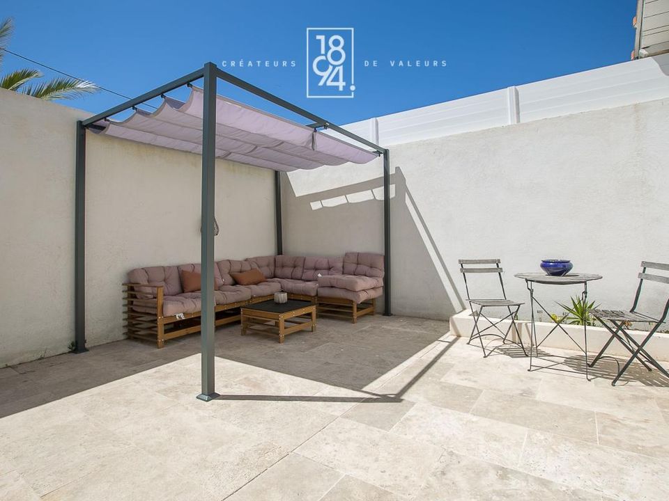 Villa i Marseille, Bouches-du-Rhone - foto 1