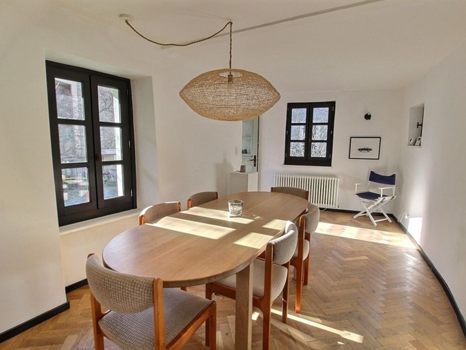 Landsbyhus i Nernier, Haute-Savoie - foto 4
