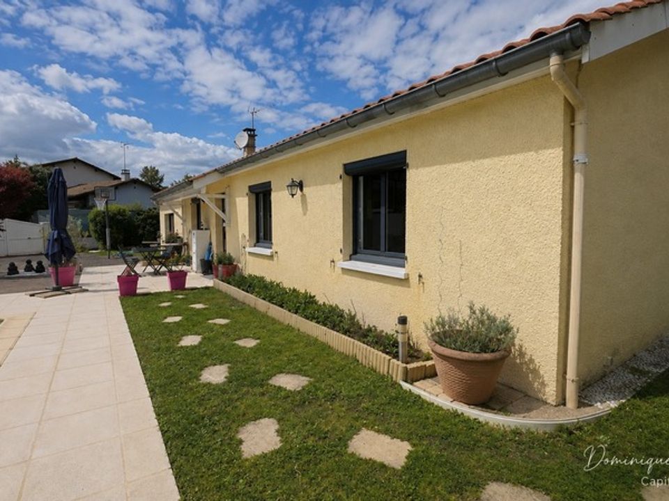 Villa a Firminy, Loire - foto 3