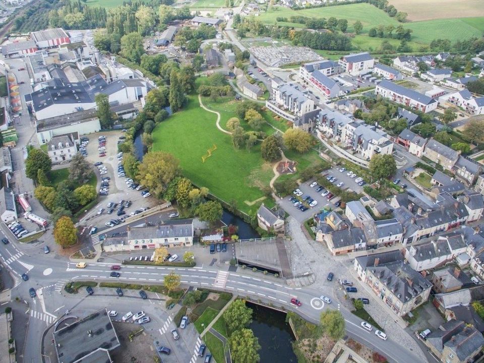 Helårsgrund i Châteaubourg, Ille-et-Vilaine - foto 2
