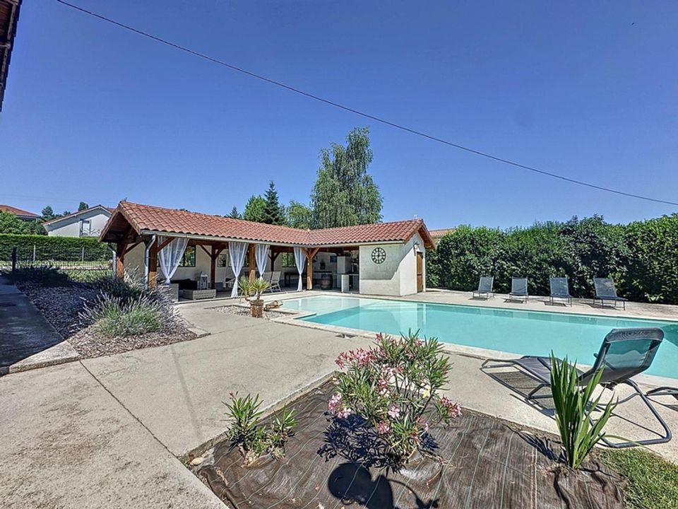 Villa i Montcarra, Isere - foto 1
