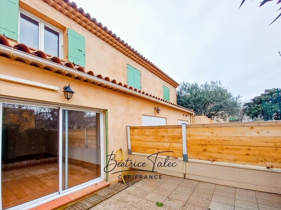 Duplex i La Fare-les-Oliviers, Bouches-du-Rhone - foto 1