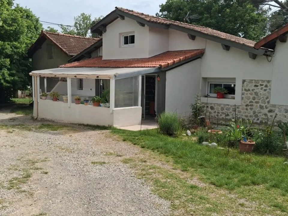 Villa i Volonne, Alpes-de-Haute-Provence - foto 1