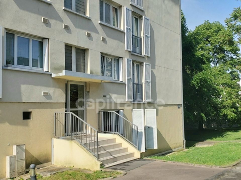 Lejlighed i Boissy-Saint-Léger, Val-de-Marne - foto 1