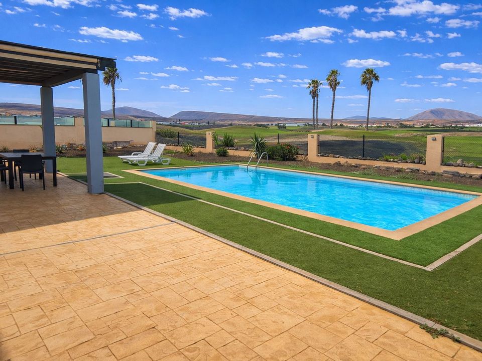 Villa i Castillo De Caleta Fuste, Fuerteventura - foto 1
