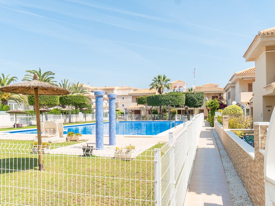 Stadthaus in Playa Flamenca, Alicante - Foto 3