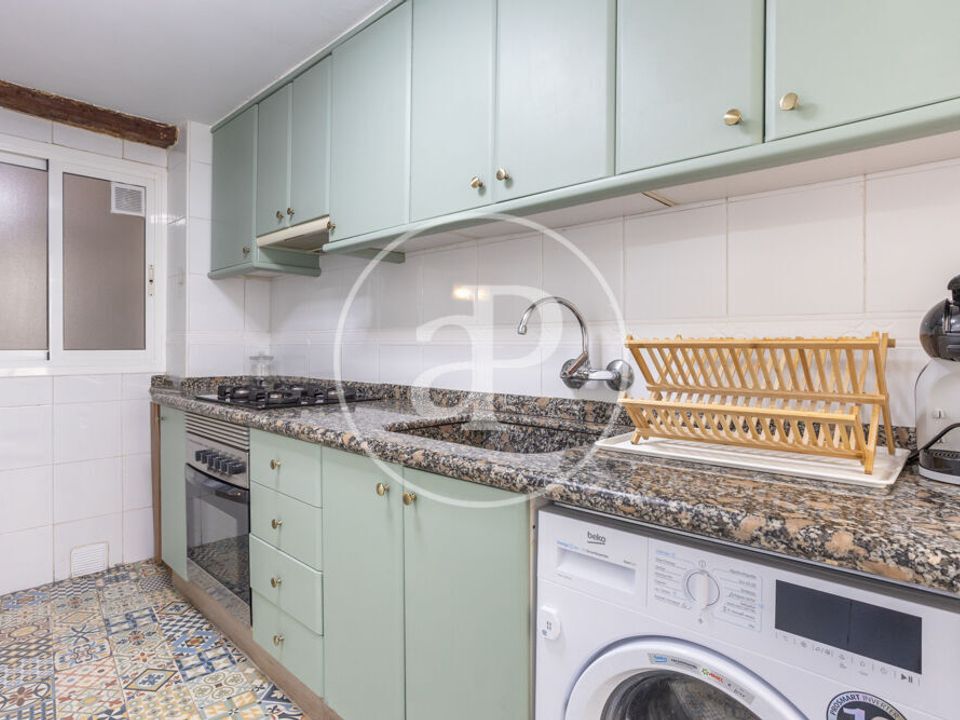Apartment in Valencia, Valencia - photo 4