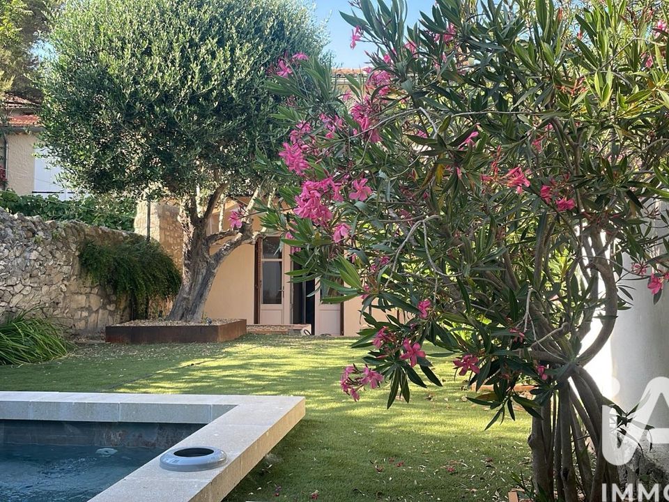 Villa a Villeneuve-lès-Avignon, Gard - foto 1