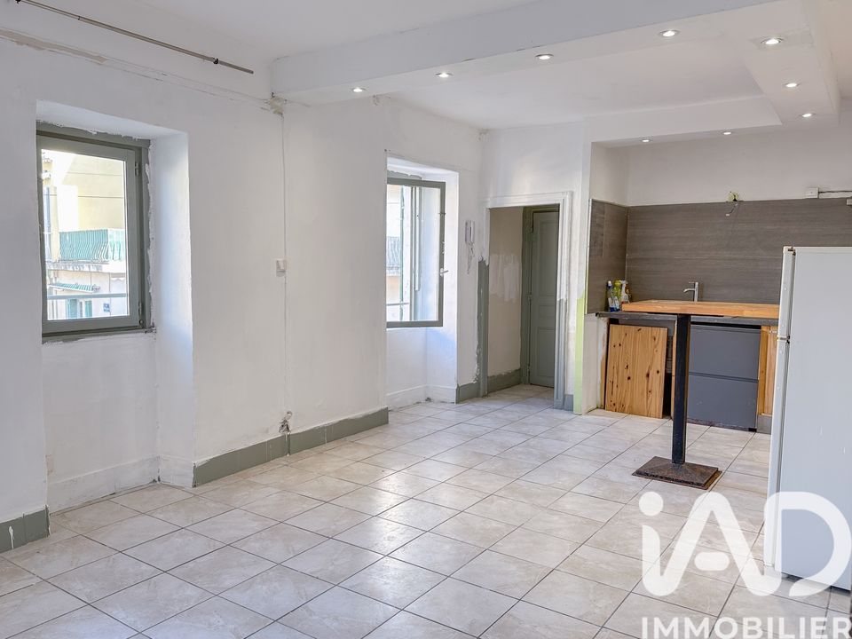 Erhvervsejendom i Bourg-Saint-Andéol, Ardeche - foto 4
