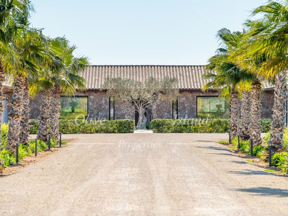 Landejendom i Santa Maria Del Cami, Mallorca - foto 1