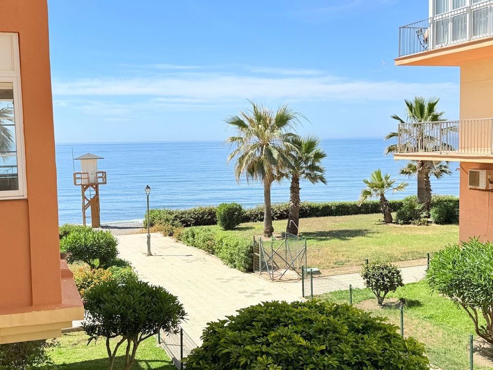 Lejlighed i Torrox Costa, Malaga - foto 1