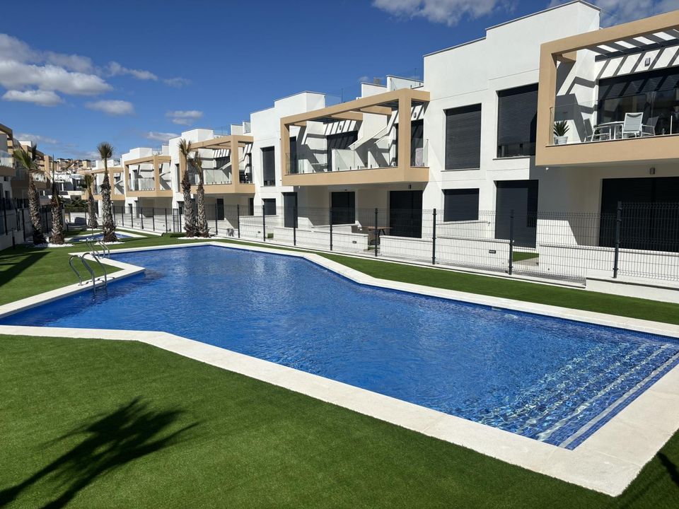 Lejlighed i Orihuela Costa, Alicante - foto 1