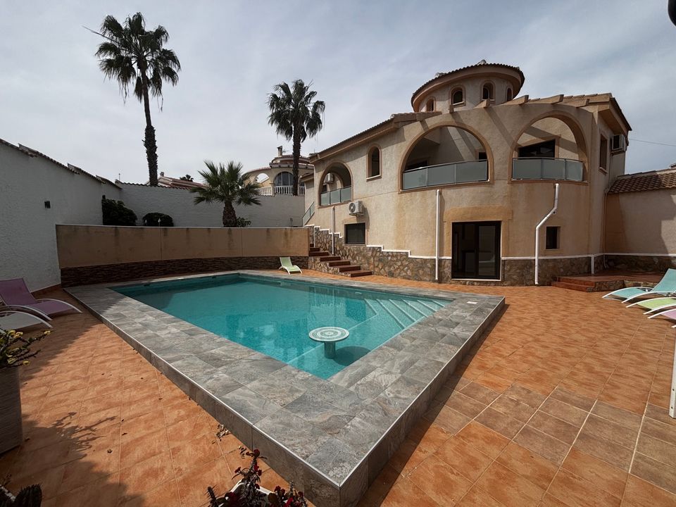 Villa i Ciudad Quesada, Alicante - foto 1