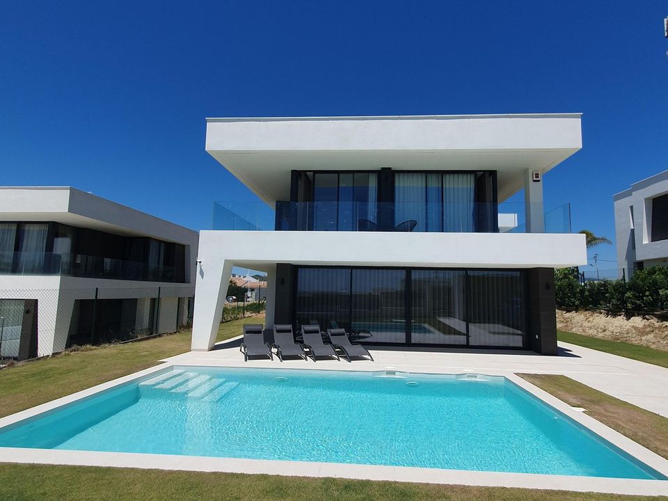 Villa i La Duquesa, Malaga - foto 1